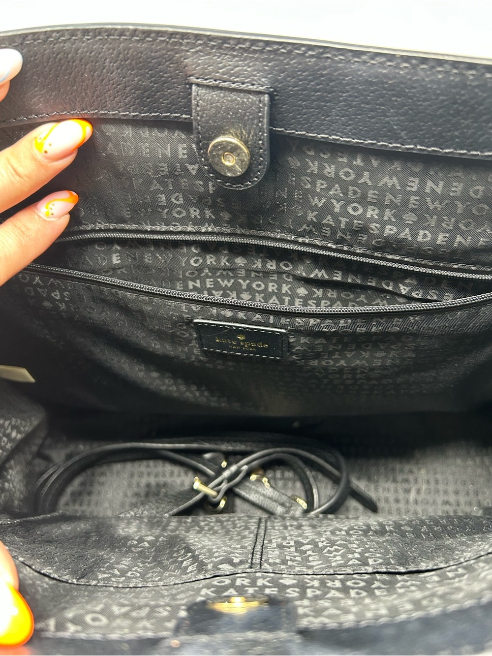 kate spade Black and Cream Two-Tone Leather Tote with Top Handles - Picture 4 of 4